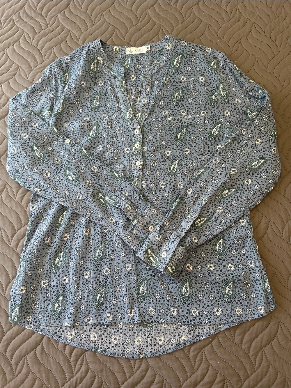 NWOT - Carve Designs Blue Paisley Button-Front Blouse